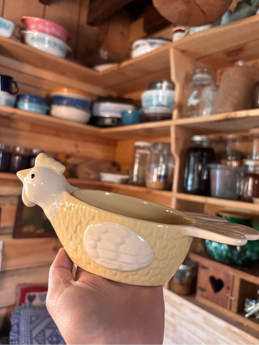 Yellow Ceramic Hen measuring cup - Charming Small hen Kitchen Accent